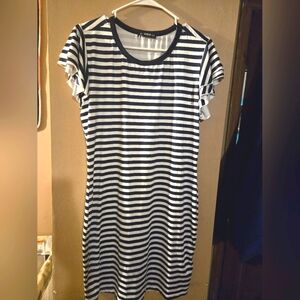 Womens Blue and White Striped Dress Short Sleeve XL